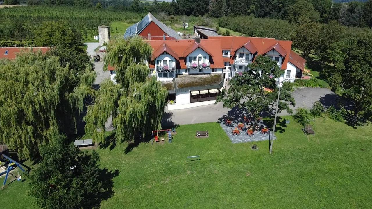 Landhotel Schellenberg Uberlingen Εξωτερικό φωτογραφία