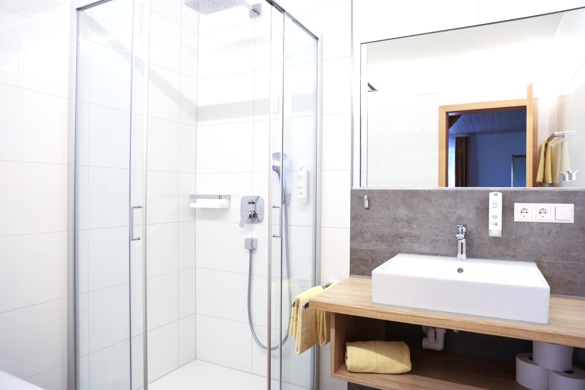 Landhotel Schellenberg Uberlingen Εξωτερικό φωτογραφία