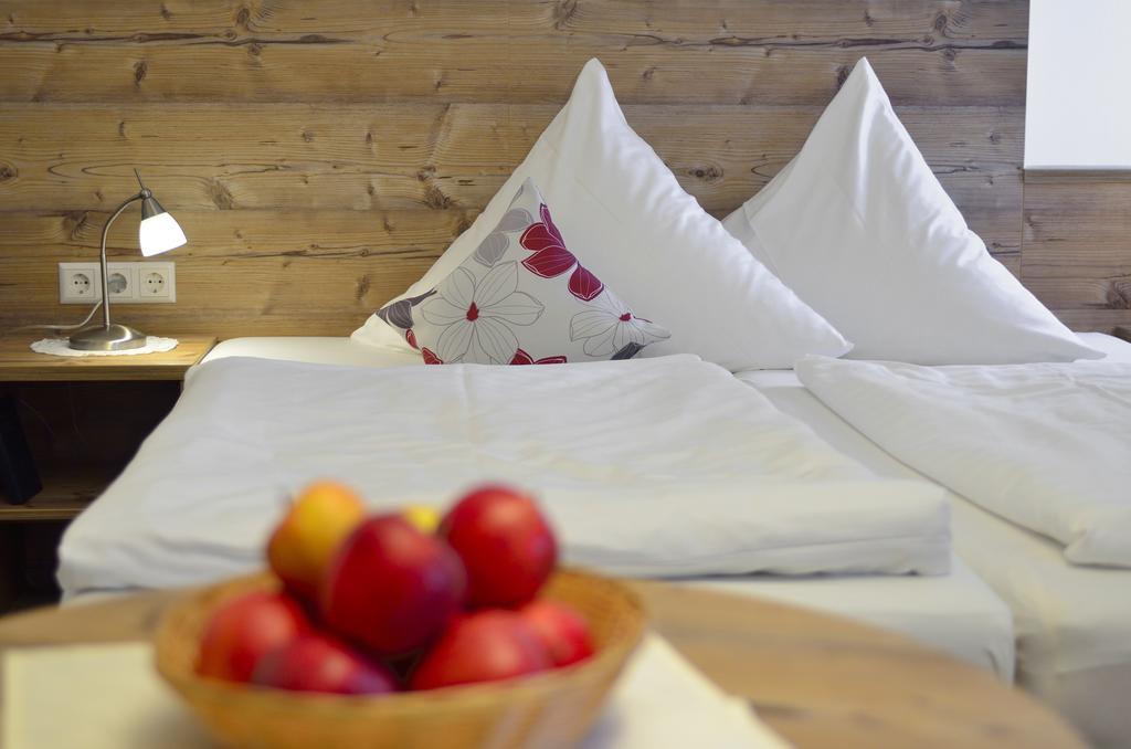 Landhotel Schellenberg Uberlingen Εξωτερικό φωτογραφία